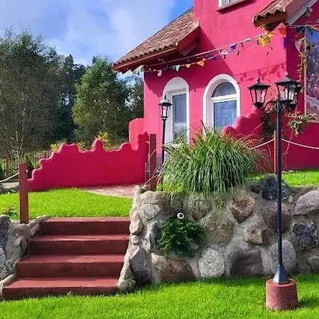 Mexican-themed Homes *