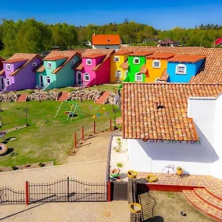 Mexican-themed Homes * Debina (Ustka)